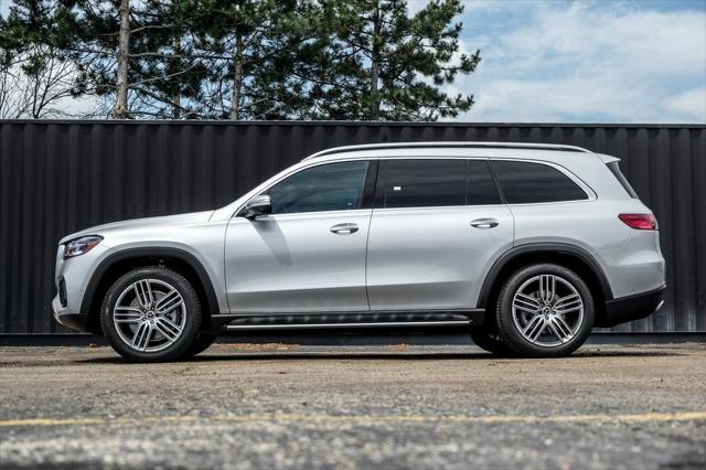 new 2025 Mercedes-Benz GLS 450 car, priced at $92,080