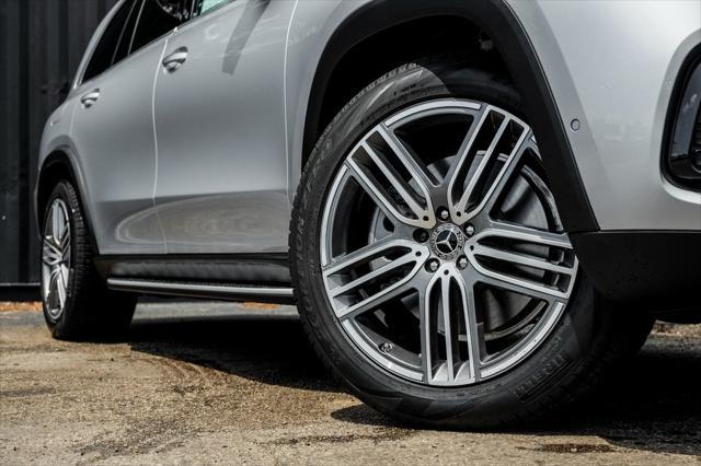 new 2025 Mercedes-Benz GLS 450 car, priced at $92,080
