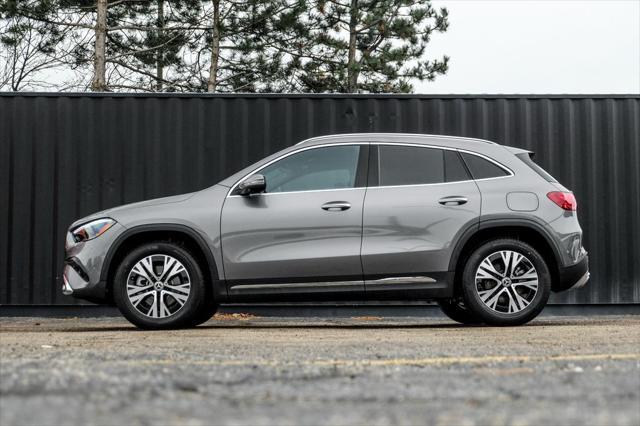 new 2025 Mercedes-Benz GLA 250 car, priced at $50,710