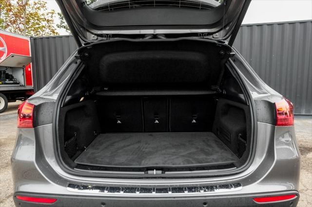 new 2025 Mercedes-Benz GLA 250 car, priced at $50,710