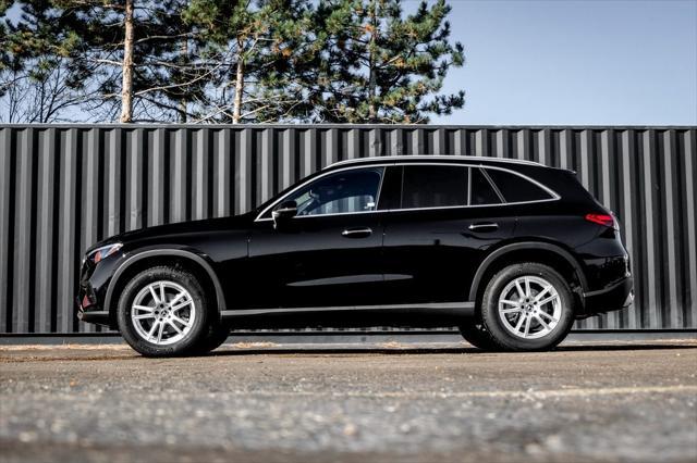 new 2025 Mercedes-Benz GLC 300 car, priced at $54,250