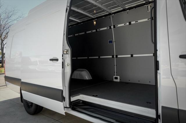 new 2025 Mercedes-Benz Sprinter 2500 car, priced at $70,501