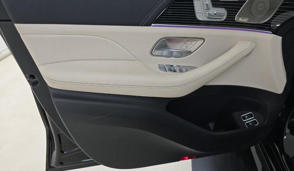 used 2024 Mercedes-Benz GLE 450 Plug-In Hybrid car, priced at $56,999