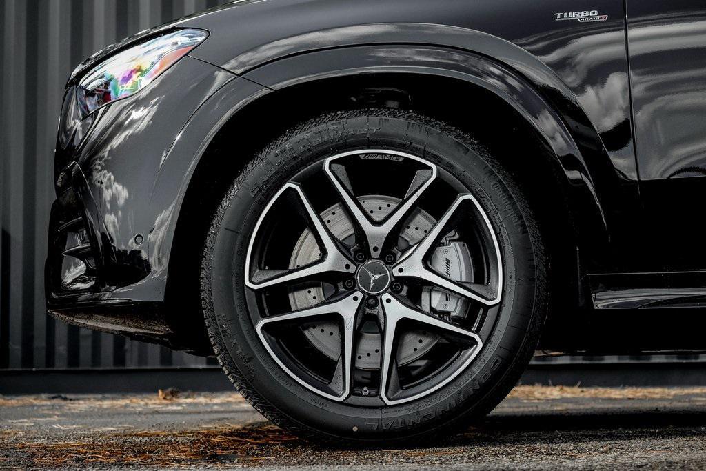 new 2026 Mercedes-Benz AMG GLE 53 car, priced at $102,565