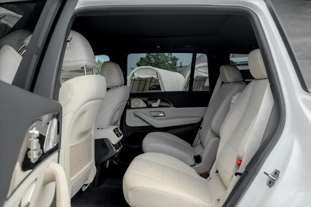 new 2025 Mercedes-Benz GLS 450 car, priced at $92,300