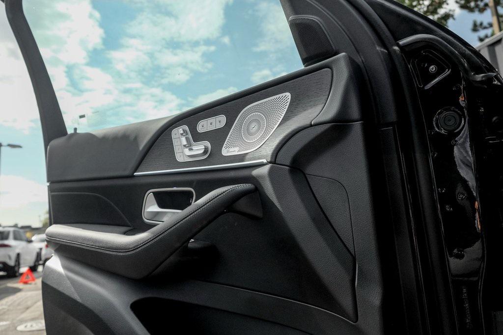 new 2026 Mercedes-Benz GLE 350 car, priced at $73,715