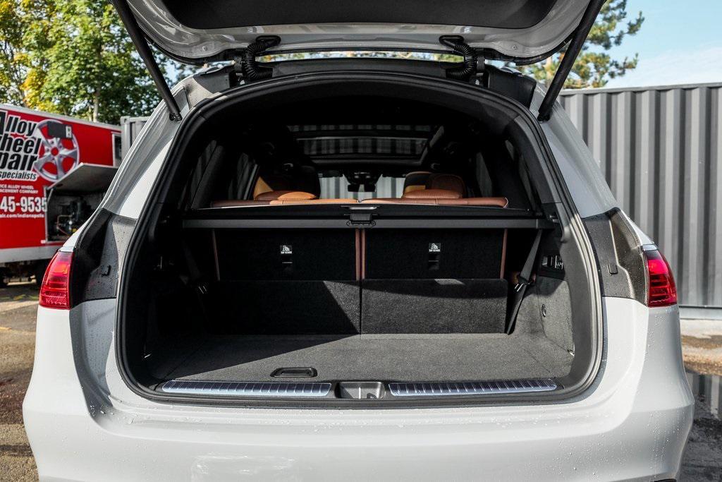 new 2026 Mercedes-Benz GLS 450 car, priced at $102,495