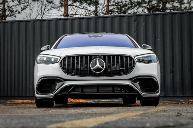 new 2025 Mercedes-Benz AMG S 63 E car, priced at $228,735