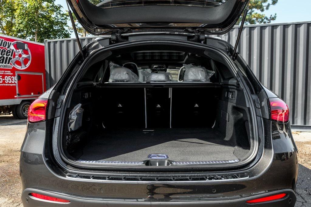 new 2026 Mercedes-Benz GLC 300 car, priced at $63,940