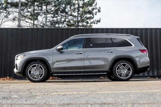 new 2025 Mercedes-Benz GLS 450 car, priced at $92,080