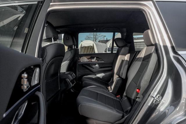 new 2025 Mercedes-Benz GLS 450 car, priced at $92,080