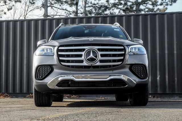 new 2025 Mercedes-Benz GLS 450 car, priced at $92,080