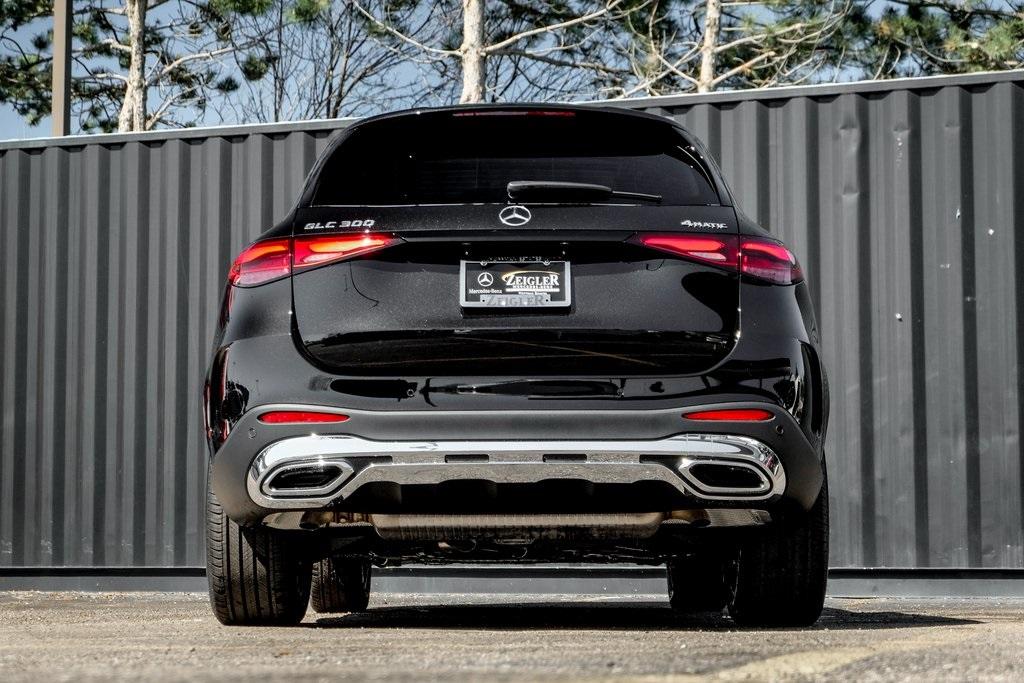 new 2024 Mercedes-Benz GLC 300 car, priced at $58,335