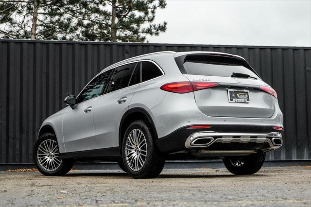 new 2025 Mercedes-Benz GLC 300 car, priced at $57,385