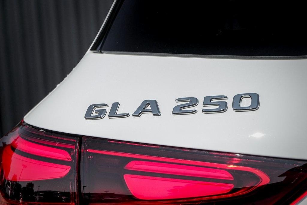 new 2025 Mercedes-Benz GLA 250 car, priced at $46,150