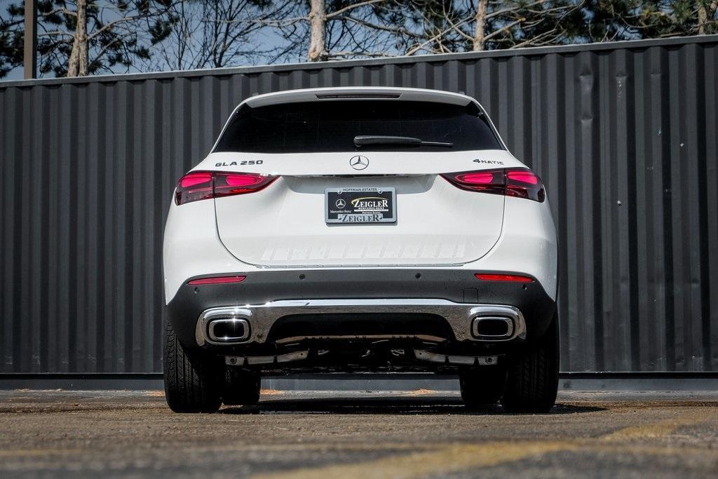 new 2025 Mercedes-Benz GLA 250 car, priced at $46,150