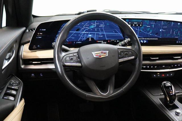 used 2024 Cadillac XT4 car, priced at $33,999