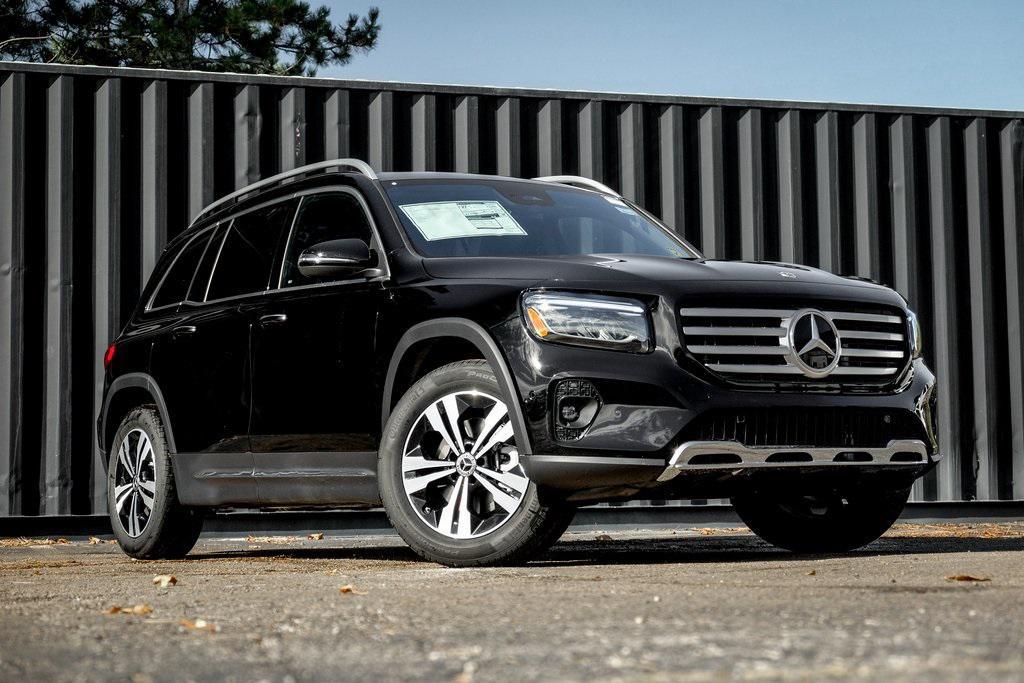 new 2026 Mercedes-Benz GLB 250 car, priced at $51,815