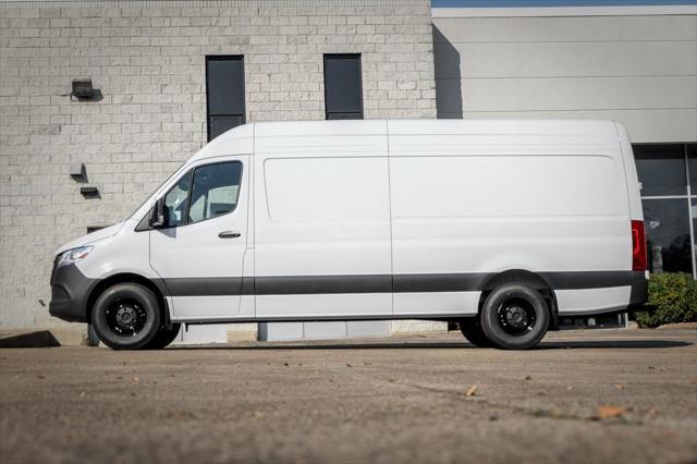 new 2025 Mercedes-Benz Sprinter 2500 car, priced at $65,336