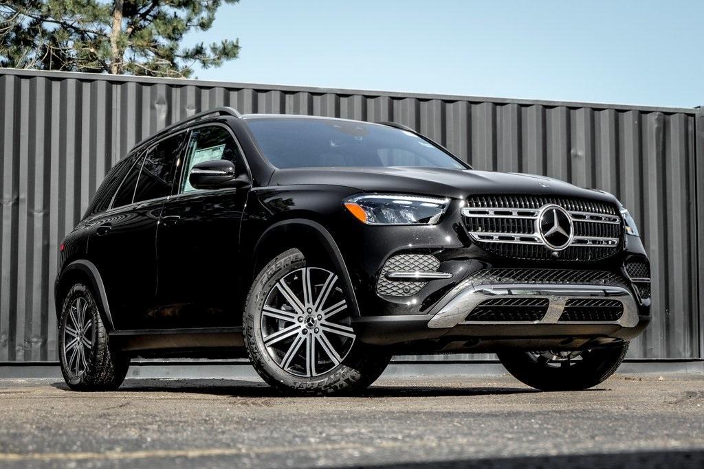 new 2024 Mercedes-Benz GLE 450 car, priced at $75,590