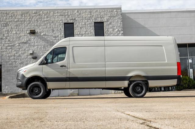 new 2025 Mercedes-Benz Sprinter 2500 car, priced at $77,116