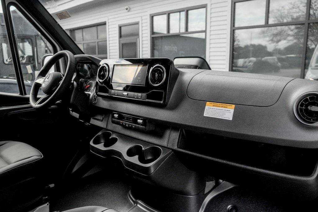 new 2026 Mercedes-Benz Sprinter 2500 car, priced at $65,276