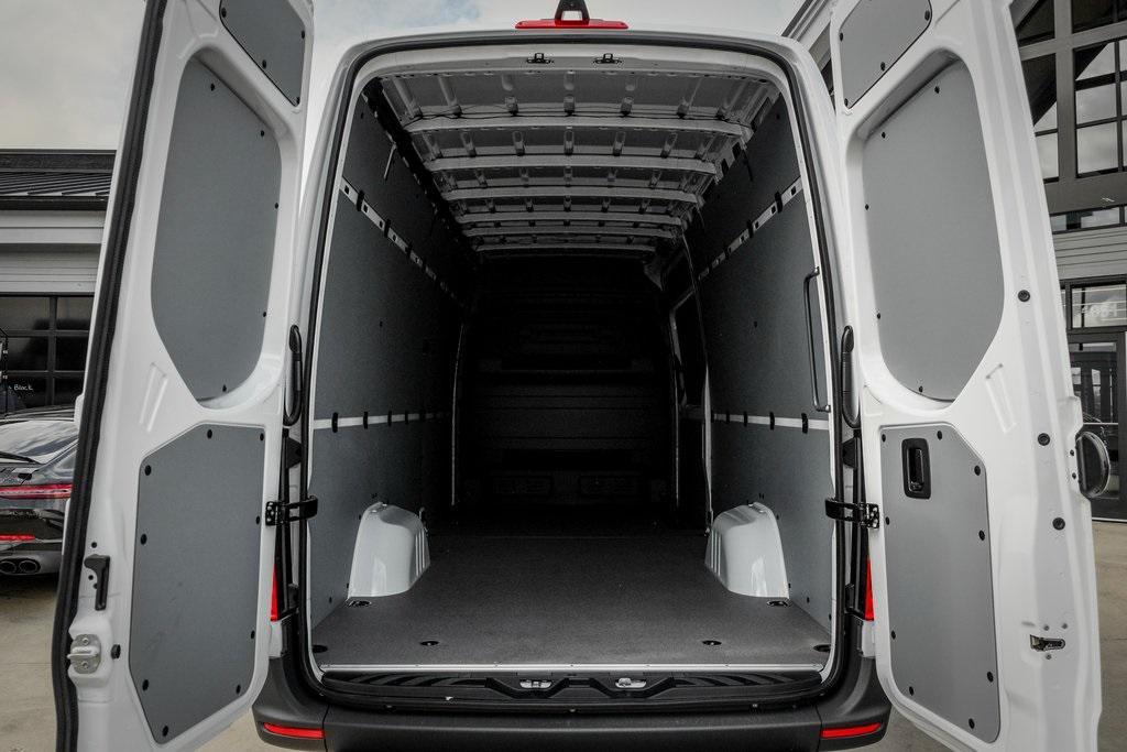 new 2026 Mercedes-Benz Sprinter 2500 car, priced at $65,276