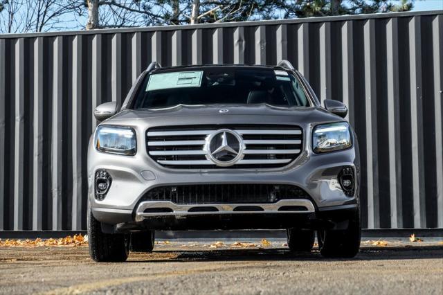 new 2025 Mercedes-Benz GLB 250 car, priced at $52,305