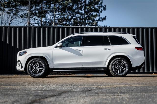 new 2025 Mercedes-Benz GLS 450 car, priced at $96,105