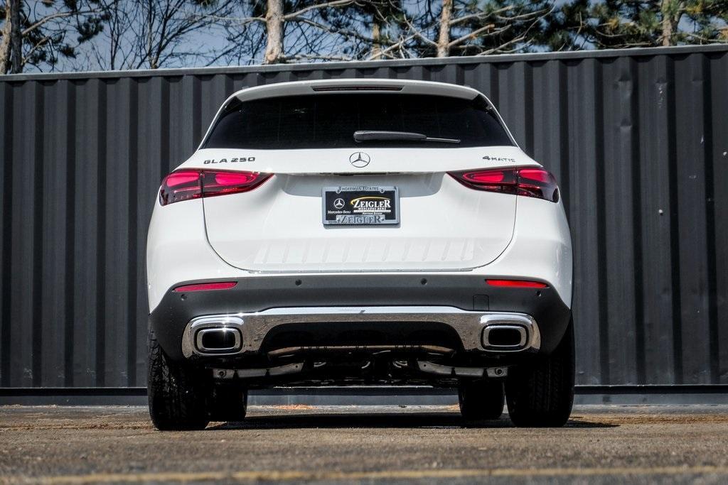 new 2025 Mercedes-Benz GLA 250 car, priced at $47,650