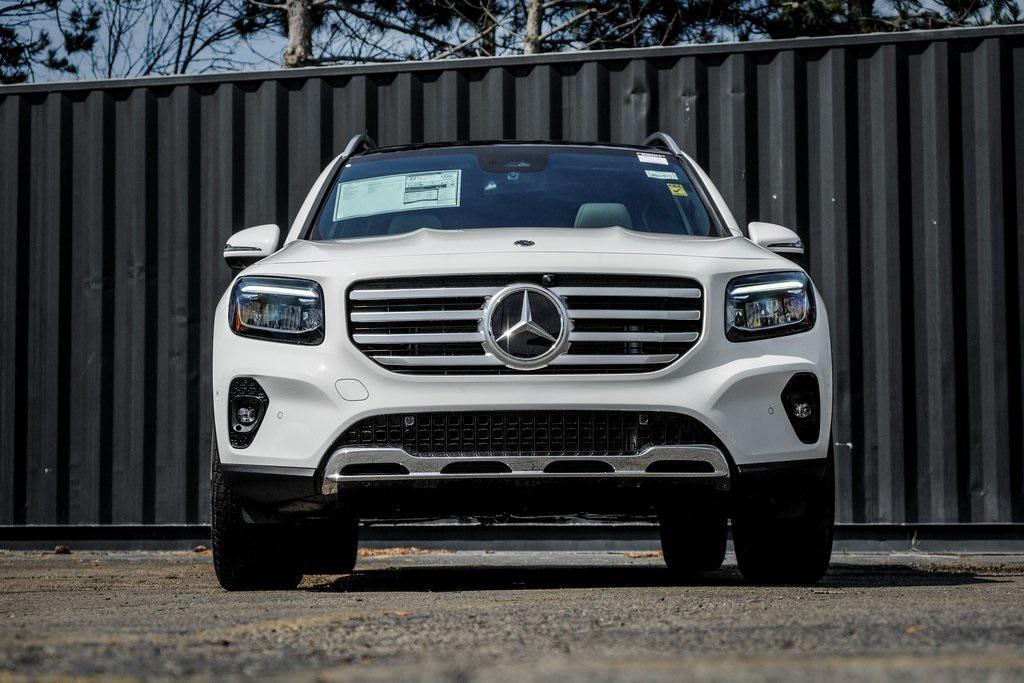 new 2026 Mercedes-Benz GLB 250 car, priced at $52,195