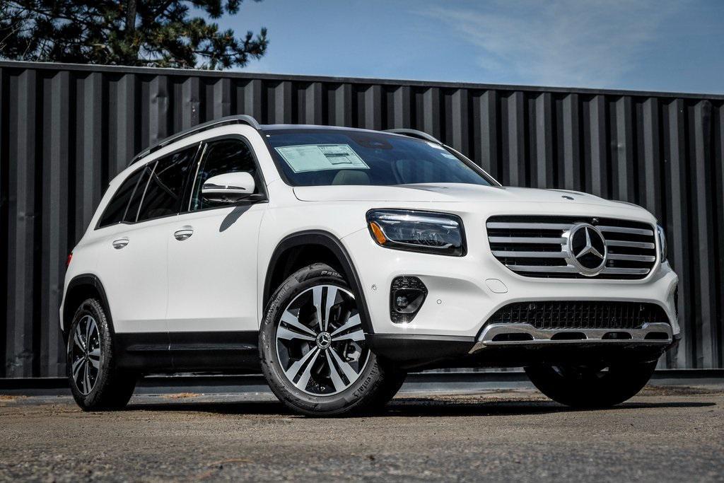 new 2026 Mercedes-Benz GLB 250 car, priced at $52,195