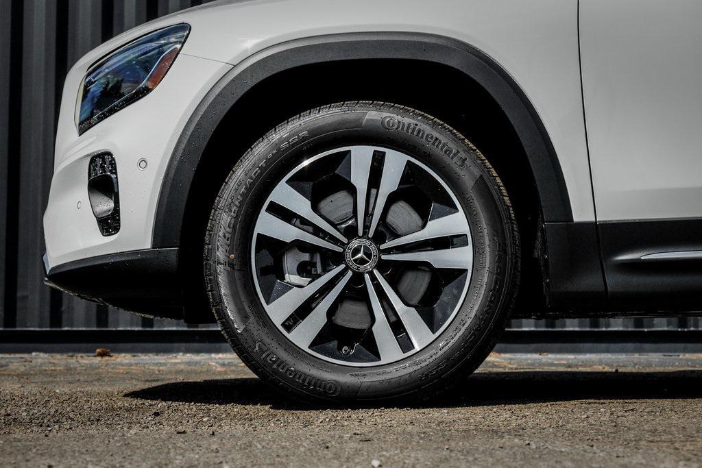 new 2026 Mercedes-Benz GLB 250 car, priced at $52,195