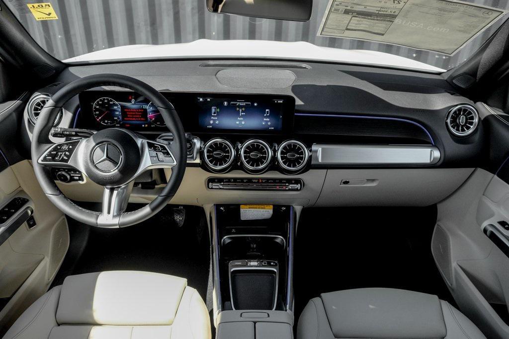 new 2026 Mercedes-Benz GLB 250 car, priced at $52,195