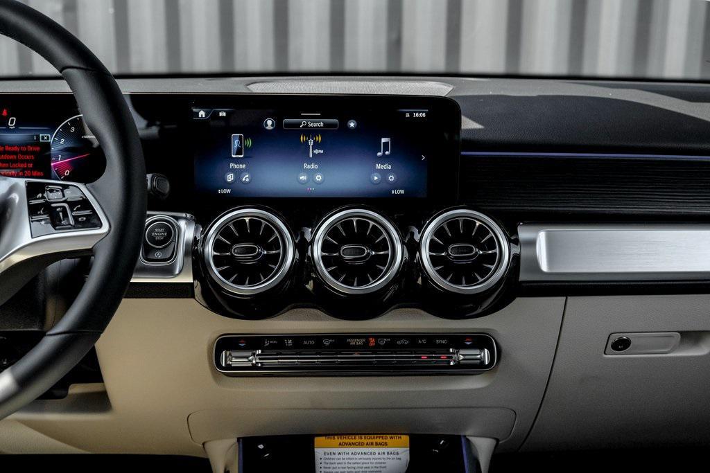 new 2026 Mercedes-Benz GLB 250 car, priced at $52,195