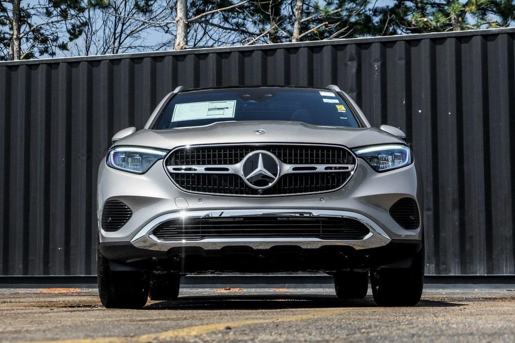 new 2024 Mercedes-Benz GLC 300 car, priced at $58,955