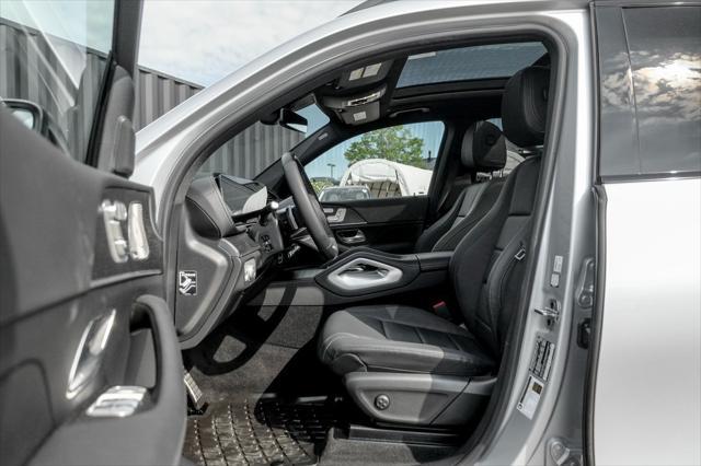 new 2025 Mercedes-Benz GLS 450 car, priced at $96,310