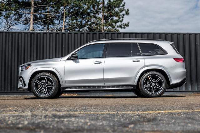 new 2025 Mercedes-Benz GLS 450 car, priced at $96,310