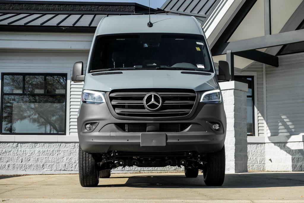 new 2025 Mercedes-Benz Sprinter 2500 car, priced at $90,682