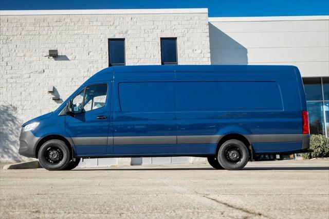 new 2025 Mercedes-Benz Sprinter 2500 car, priced at $70,501