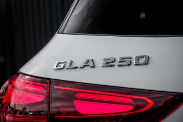 new 2025 Mercedes-Benz GLA 250 car, priced at $53,260