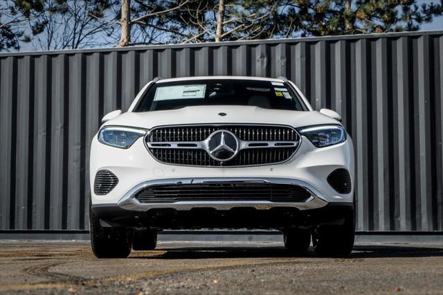 new 2025 Mercedes-Benz GLC 300 car, priced at $52,785