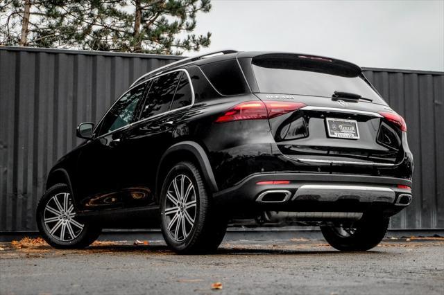 new 2025 Mercedes-Benz GLE 450 car, priced at $73,965