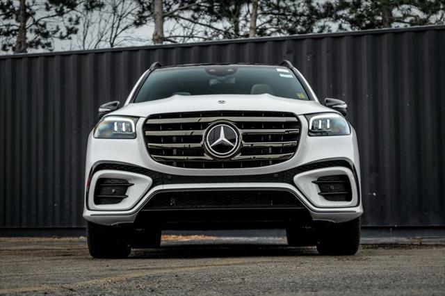 new 2025 Mercedes-Benz GLS 450 car, priced at $99,570