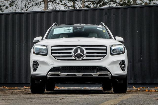 new 2025 Mercedes-Benz GLB 250 car, priced at $52,155