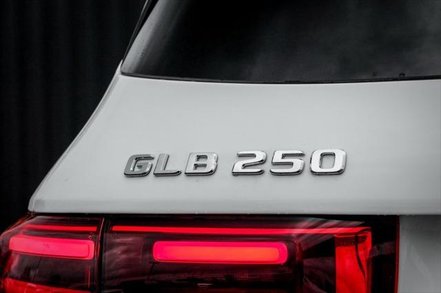 new 2025 Mercedes-Benz GLB 250 car, priced at $52,155