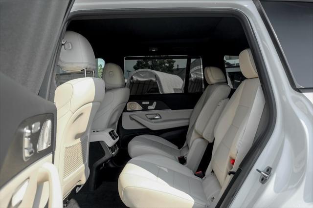 new 2025 Mercedes-Benz GLS 450 car, priced at $100,590
