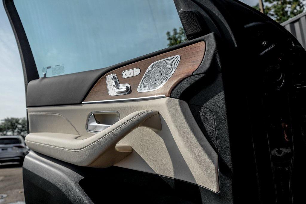 new 2026 Mercedes-Benz GLE 350 car, priced at $70,430