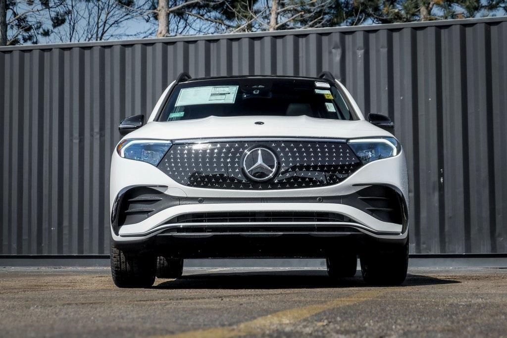 new 2024 Mercedes-Benz EQB 300 car, priced at $65,385