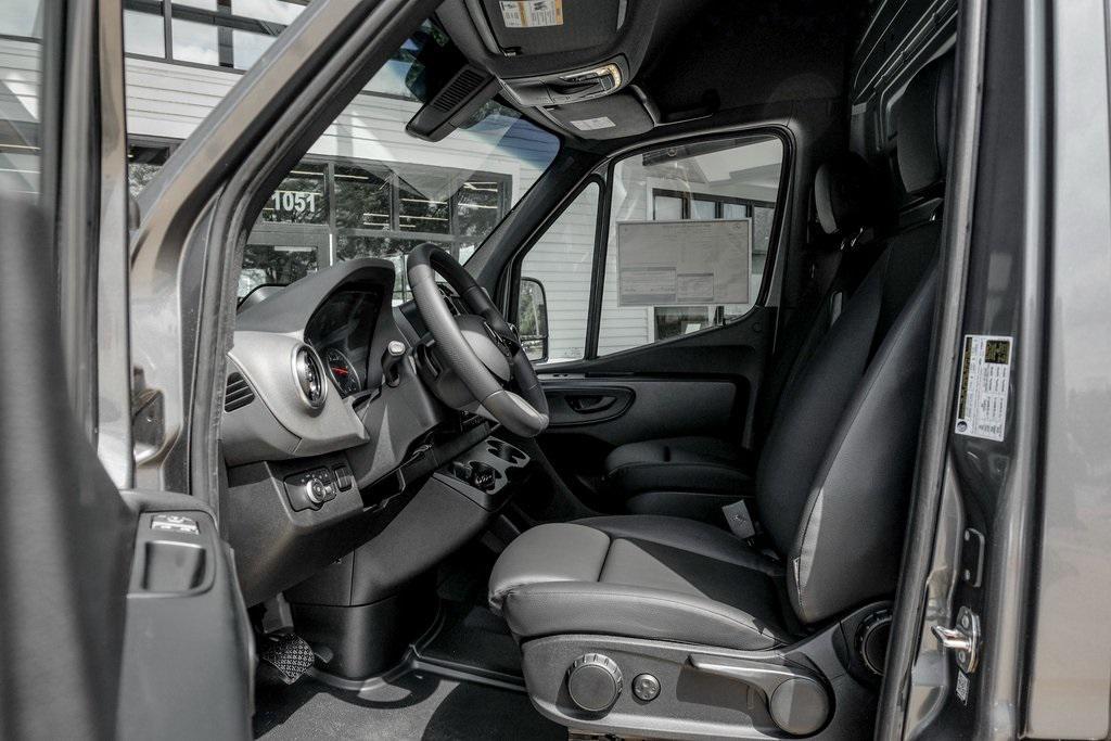 new 2025 Mercedes-Benz Sprinter 3500 car, priced at $68,545
